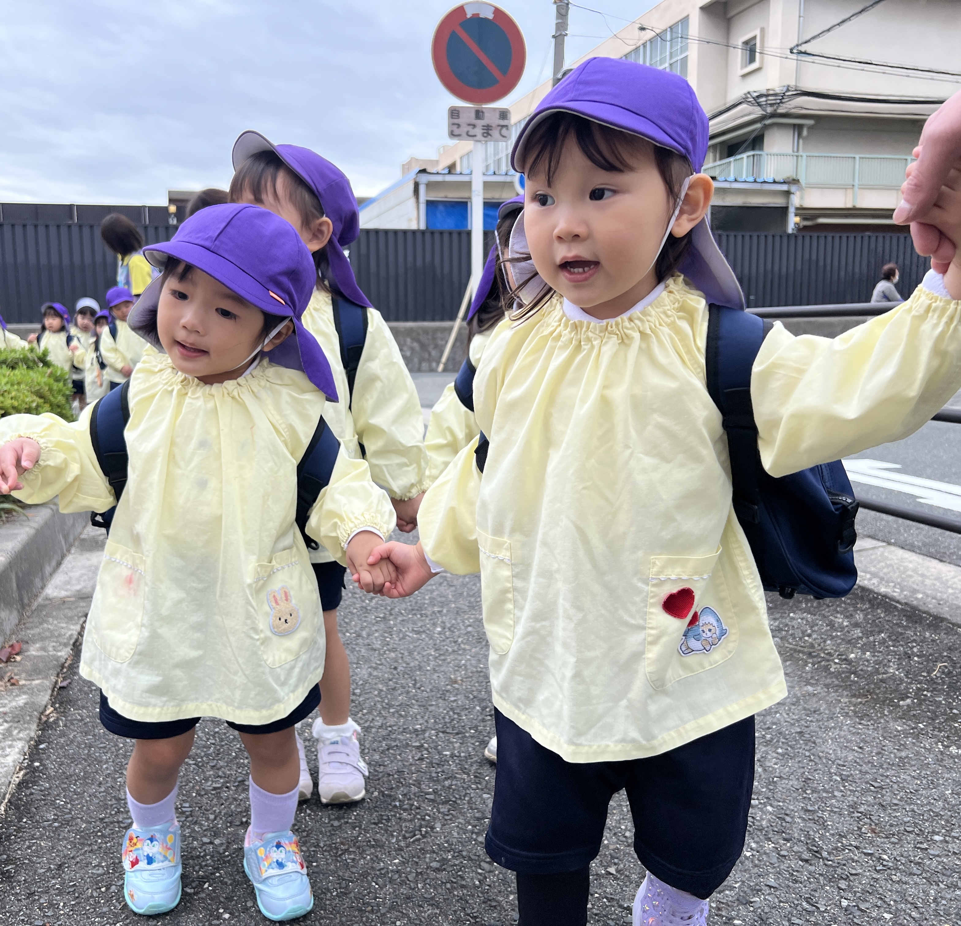 れいんぼークラス　秋の遠足（カリーノ保育園）