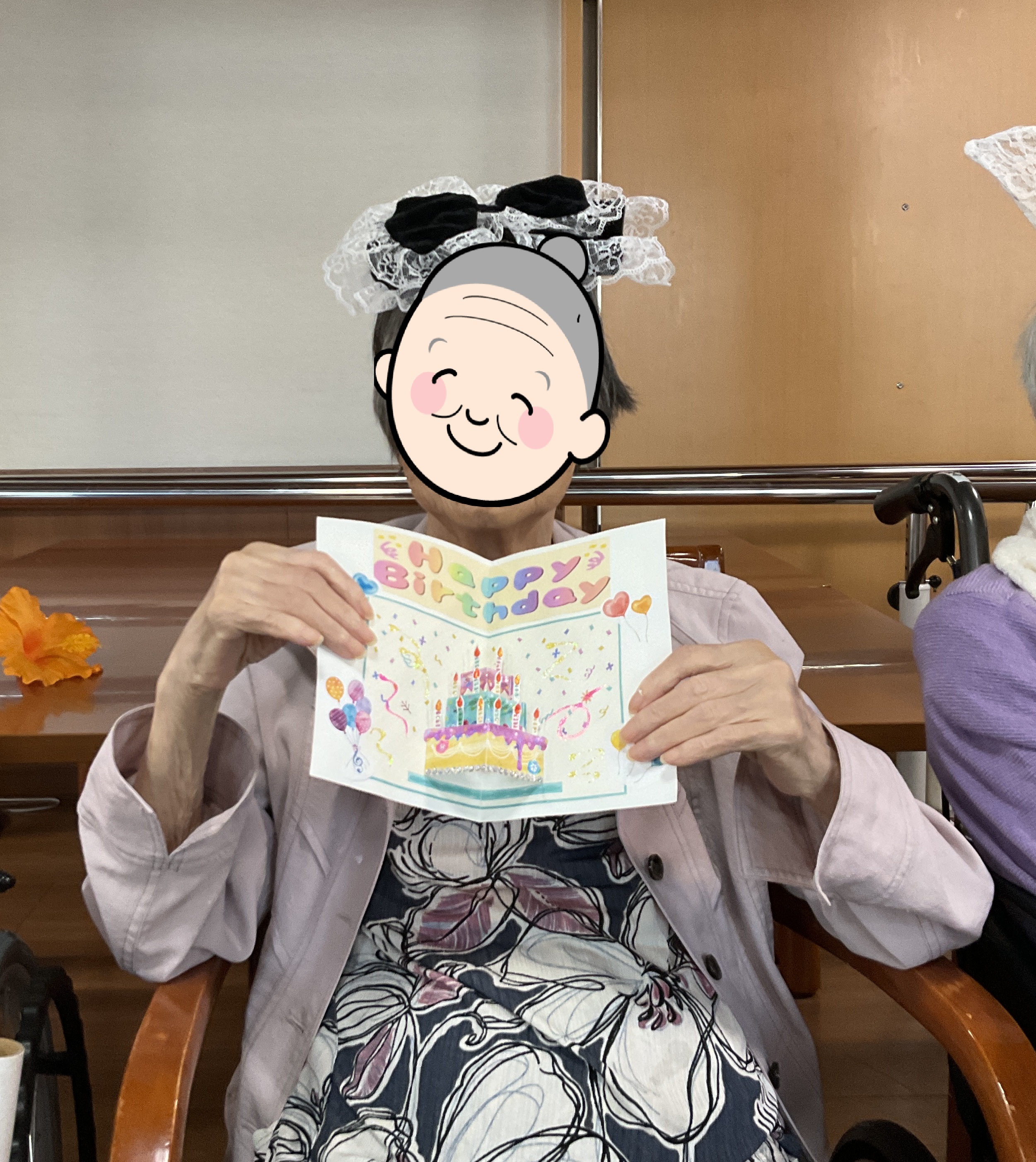 11月のお誕生日会開催しました（介護付有料老人ホームゆたか）