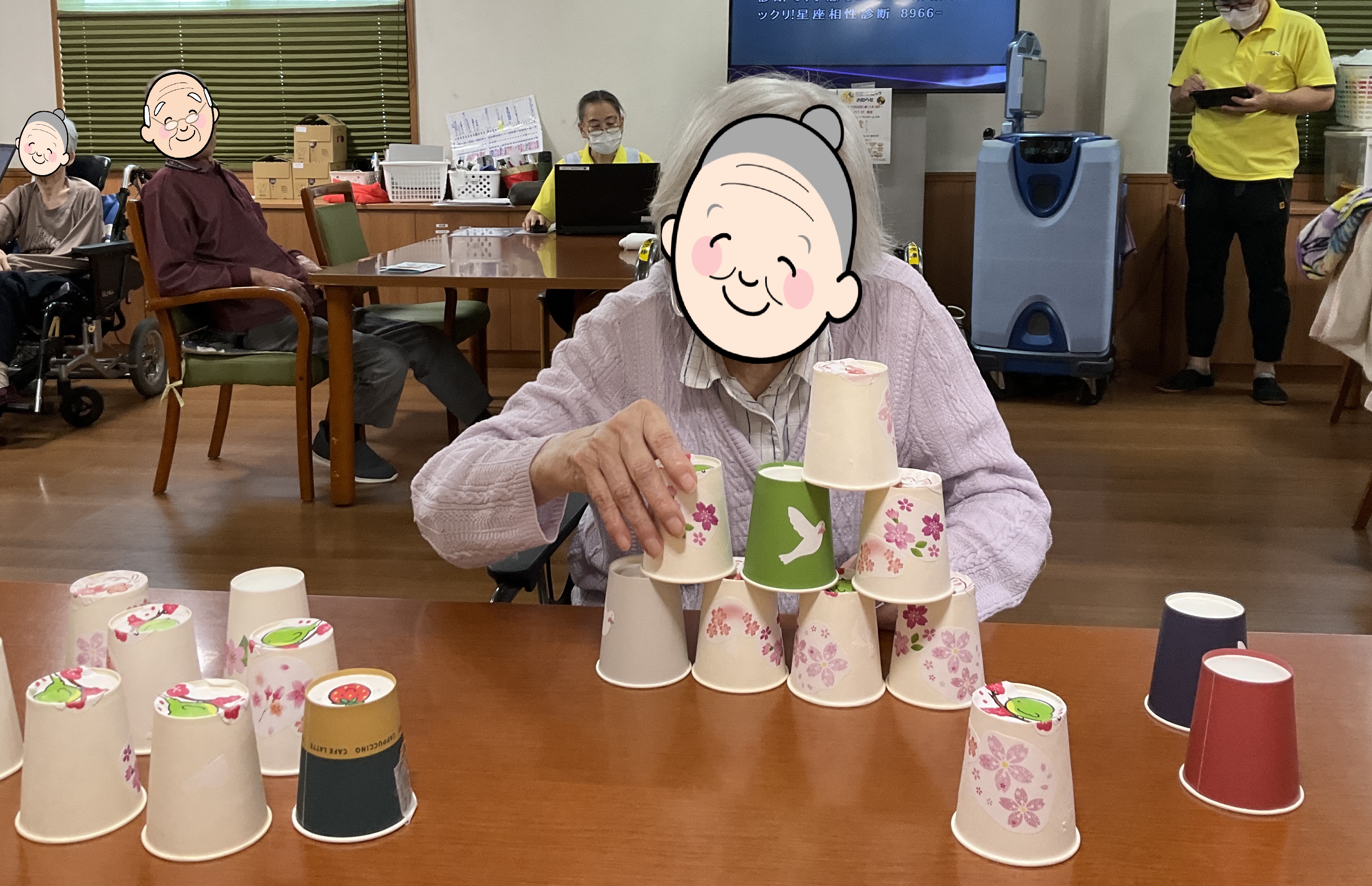 毎月恒例の誕生日会とゆたリンピック合同しました。（介護付有料老人ホームゆたか）